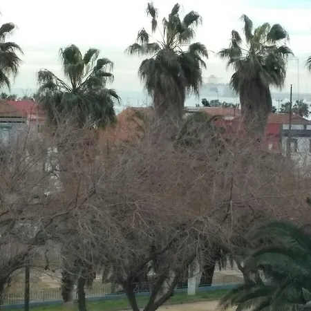 Daire Carrer De La Reina *